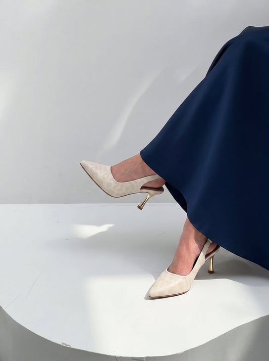 Ayla pointed toe slingback heels for women in Pakistan with textured upper and metallic heel ā Jack Jees