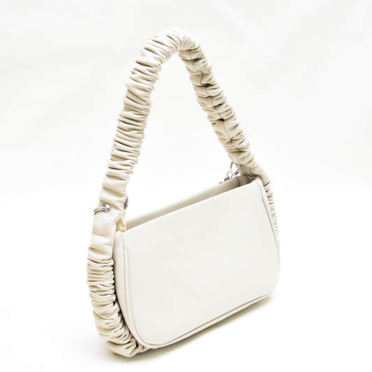 Pearl Chain Shoulder Bag Offwhite