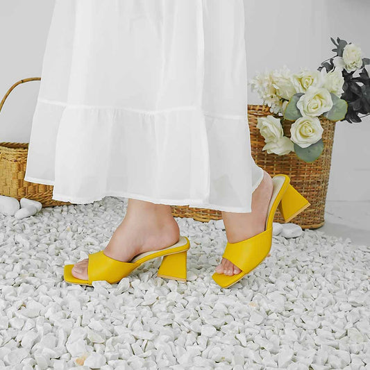 Color Pop Heel Yellow