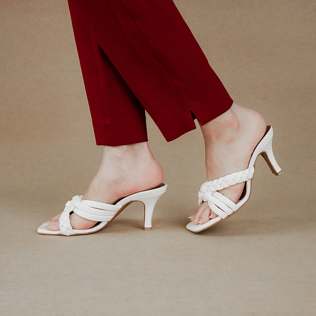 Woven Charm Heels White – JackJees