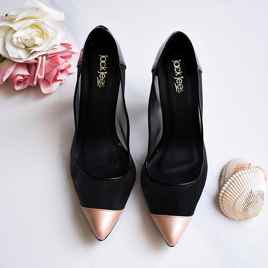 Dalia Pumps